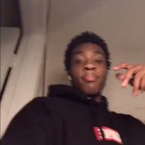 Meet your Posher, Deandre